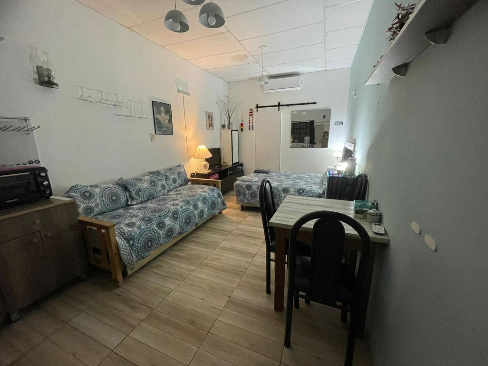 Hospedaje 3 Aeropuerto Ezeiza Pet Friendly Tranfer Gratis Desde Y Hacia El Aeropuerto De Ezeiza A 20 Minutos Apartment Exterior photo