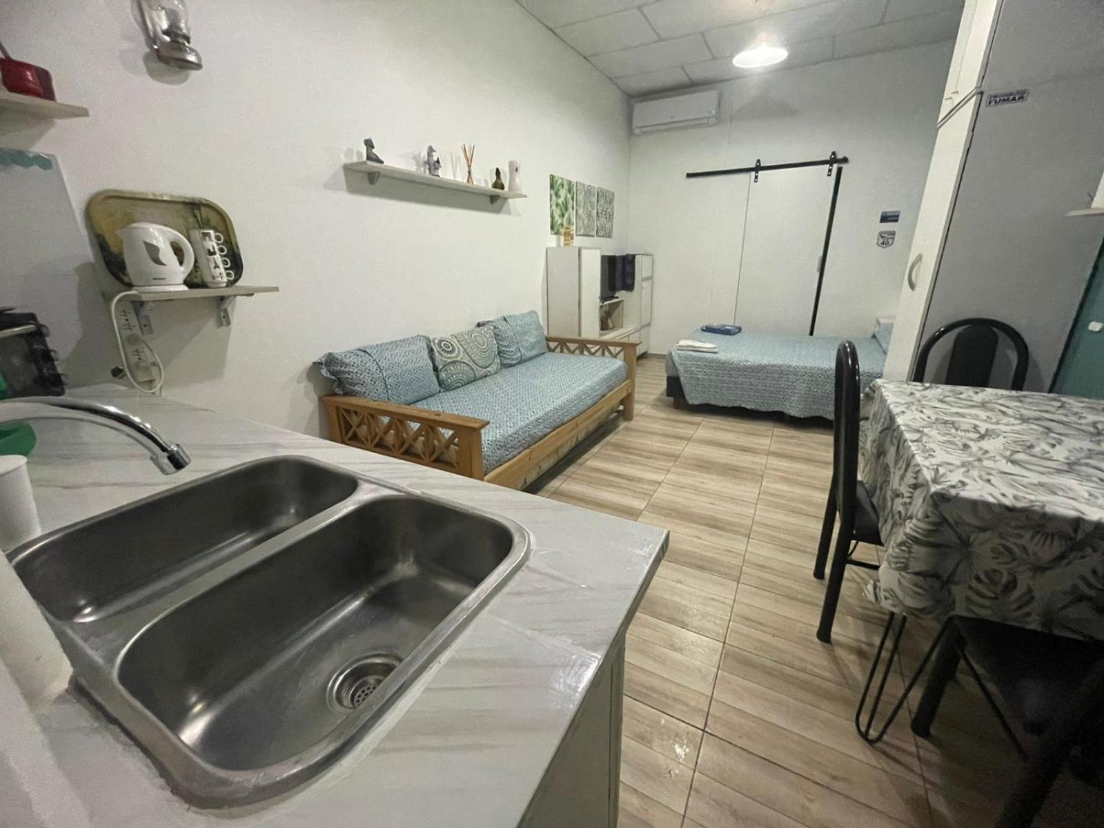 Hospedaje 3 Aeropuerto Ezeiza Pet Friendly Tranfer Gratis Desde Y Hacia El Aeropuerto De Ezeiza A 20 Minutos Apartment Exterior photo